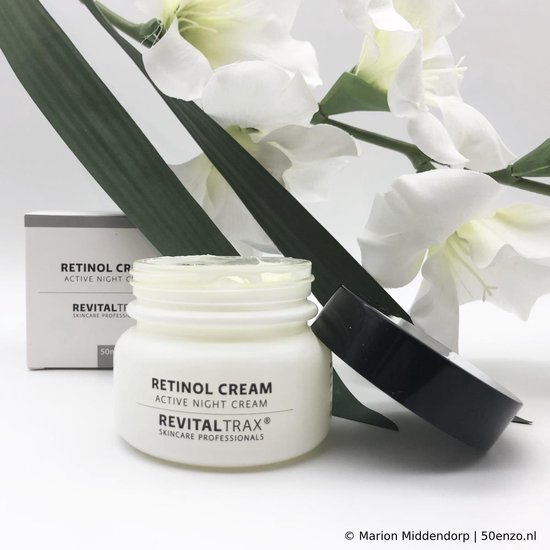 RevitalTrax® Retinol Night Cream - Nachtcreme voor Vrouwen en Mannen - Vitamine A - Hyaluronzuur - Vitamine E - Verstevigt - Voedend - Anti rimpel - Merkloos
