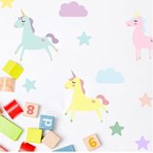 Muursticker schattige eenhoorns met wolkjes en sterren - muurstickers babykamer kinderkamer eenhoorn