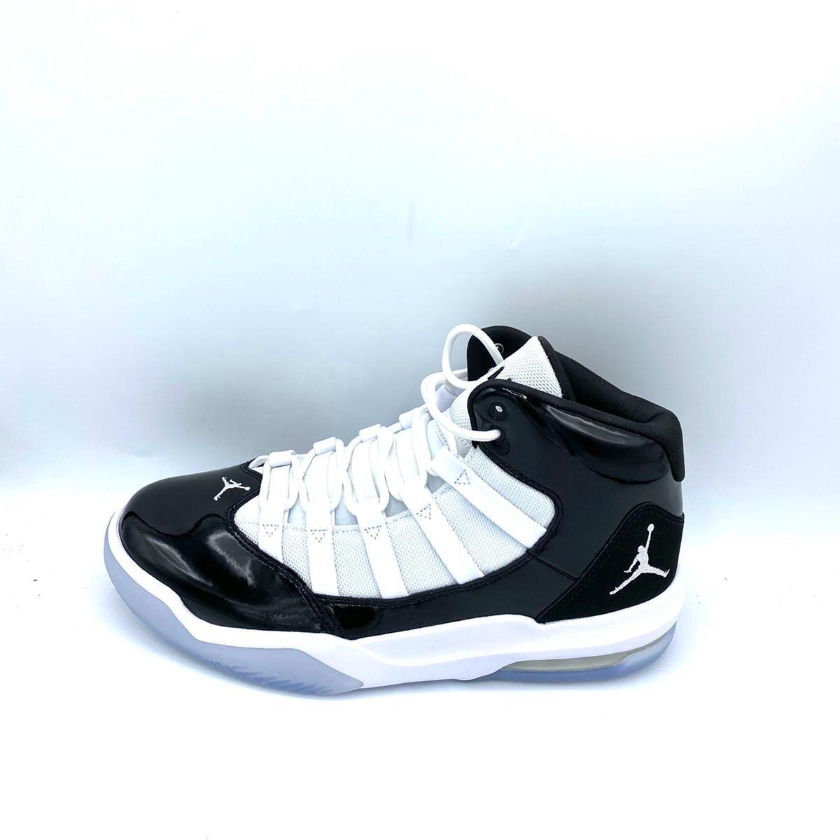 Jordan Max aura maat 45 | bol.com
