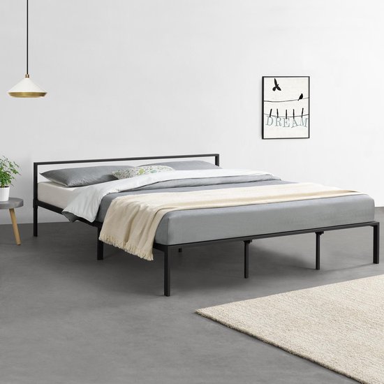Stalen bed Imatra bedframe met bedbodem 180x200 cm zwart