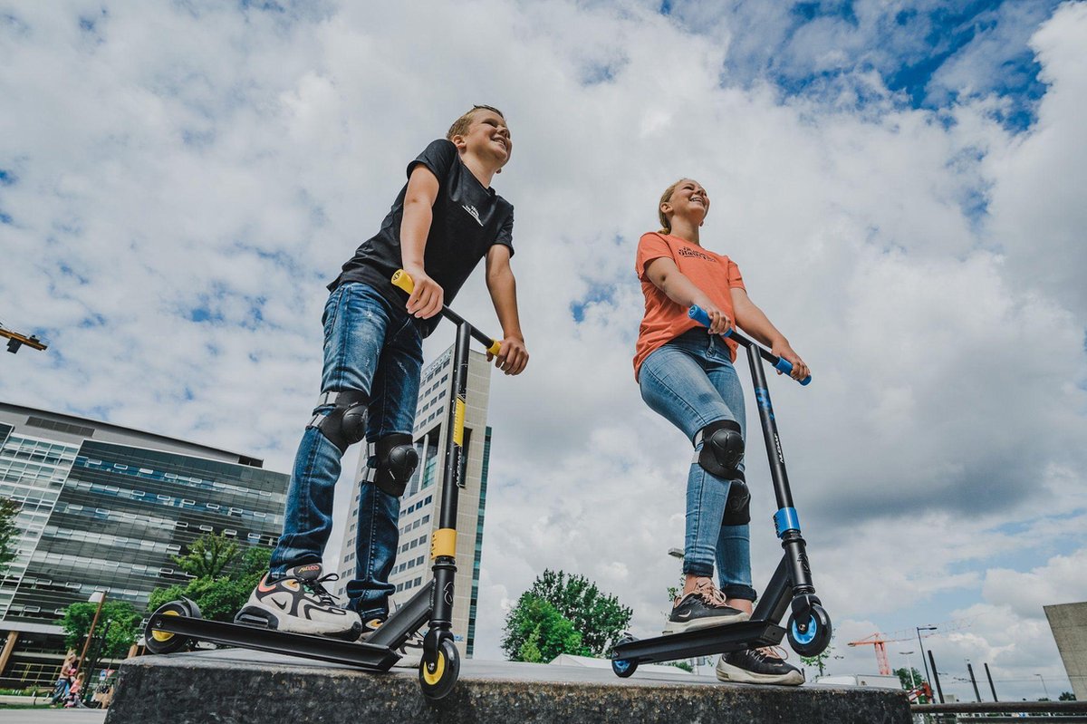 Nijdam Stuntstep - Director - Zwart/Geel- Aluminium — afbeelding 6