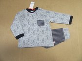 noukie's pyjama in katoen , ruimtevaart in grijst met marine 7/8jaar 122/128