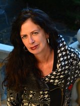 Tineke Aarts
