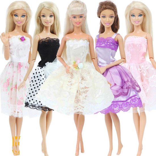 knop Blaze Haan Barbie kleding set - 5 jurkjes met kant - Bruidsmeisje, gala, cocktail  jurken | bol.com