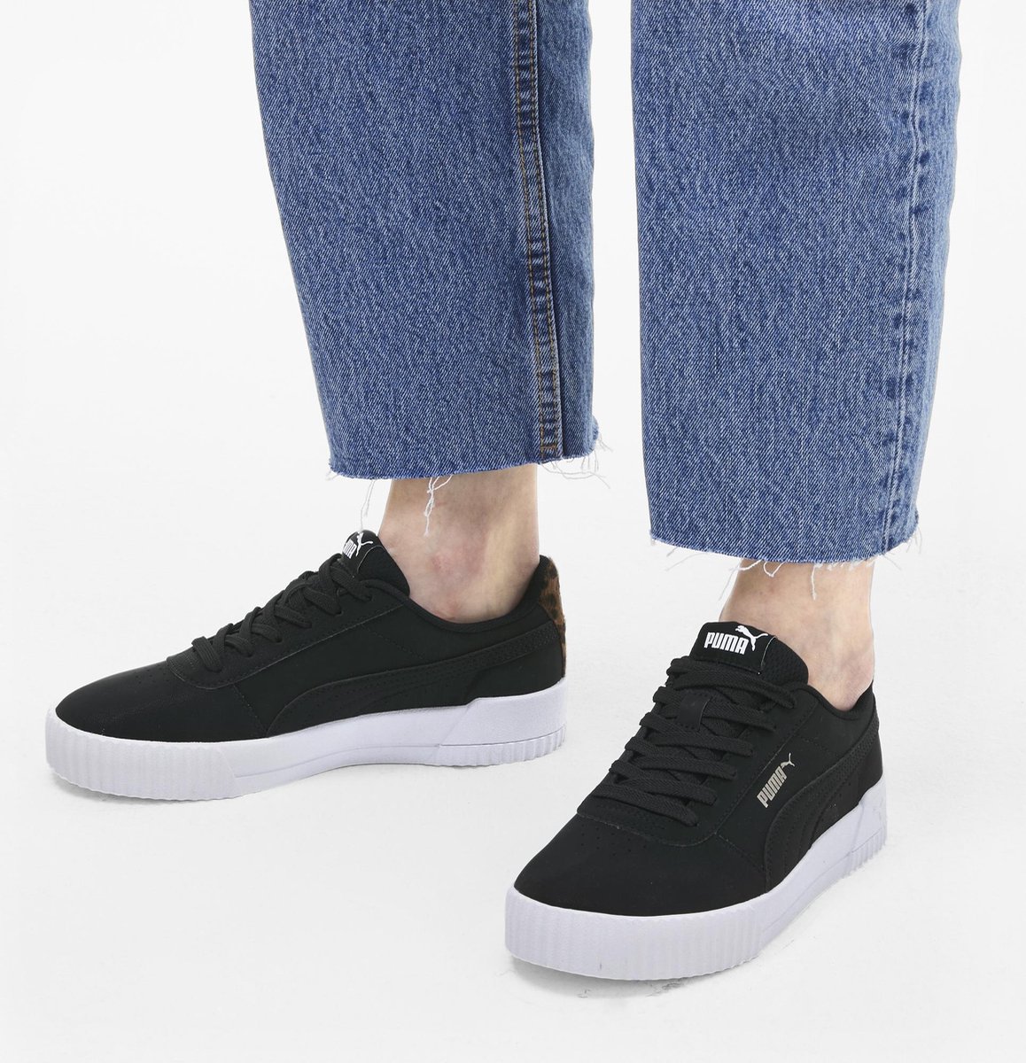 PUMA Carina Leo Sneakers Dames White- White - Schoenen.nl