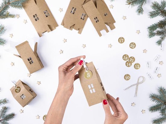 DIY Advent Kalender Kraft & Goud
