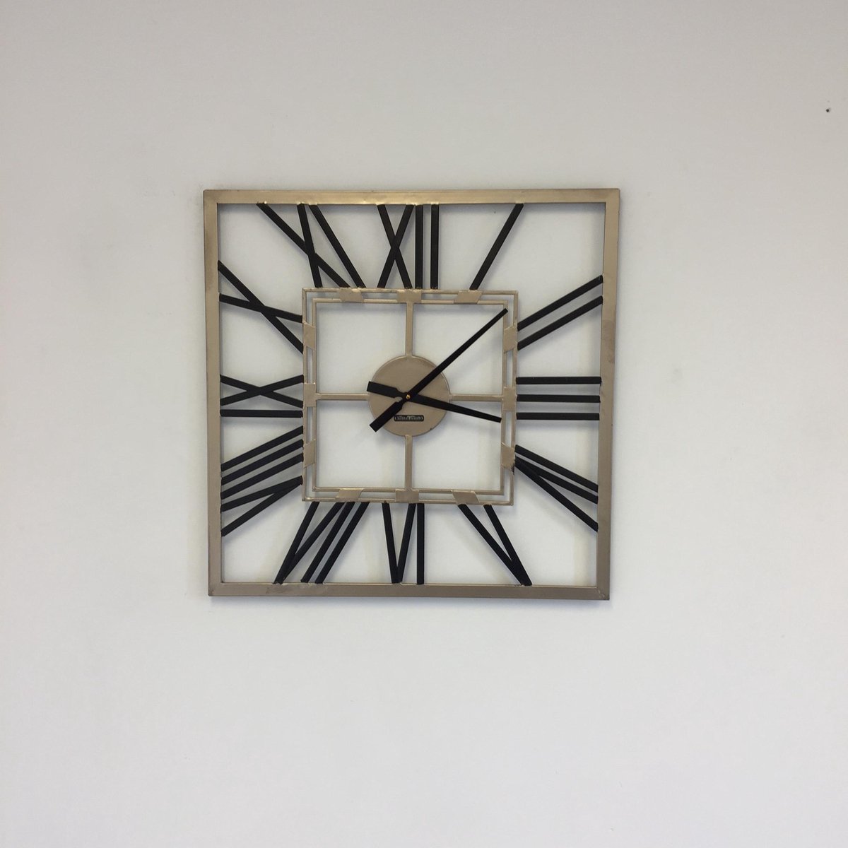 Wandklok SQUARE BLACK & GOLD modern industrieel design