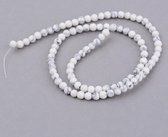 natuursteen kralen, rond, 8mm diameter, howliet, frosted, 45 kralen/streng, 5 strengen