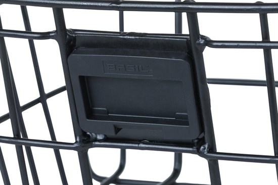 Basil Bremen Alu KF Fietsmand - Voor - Aluminium - Matzwart van Basil — afbeelding 3
