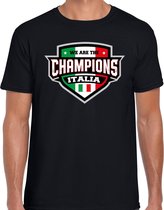 We are the champions Italia t-shirt met schild embleem in de kleuren van de Italiaanse vlag - zwart - heren - Italie supporter / Italiaans elftal fan shirt / EK / WK / kleding 2XL