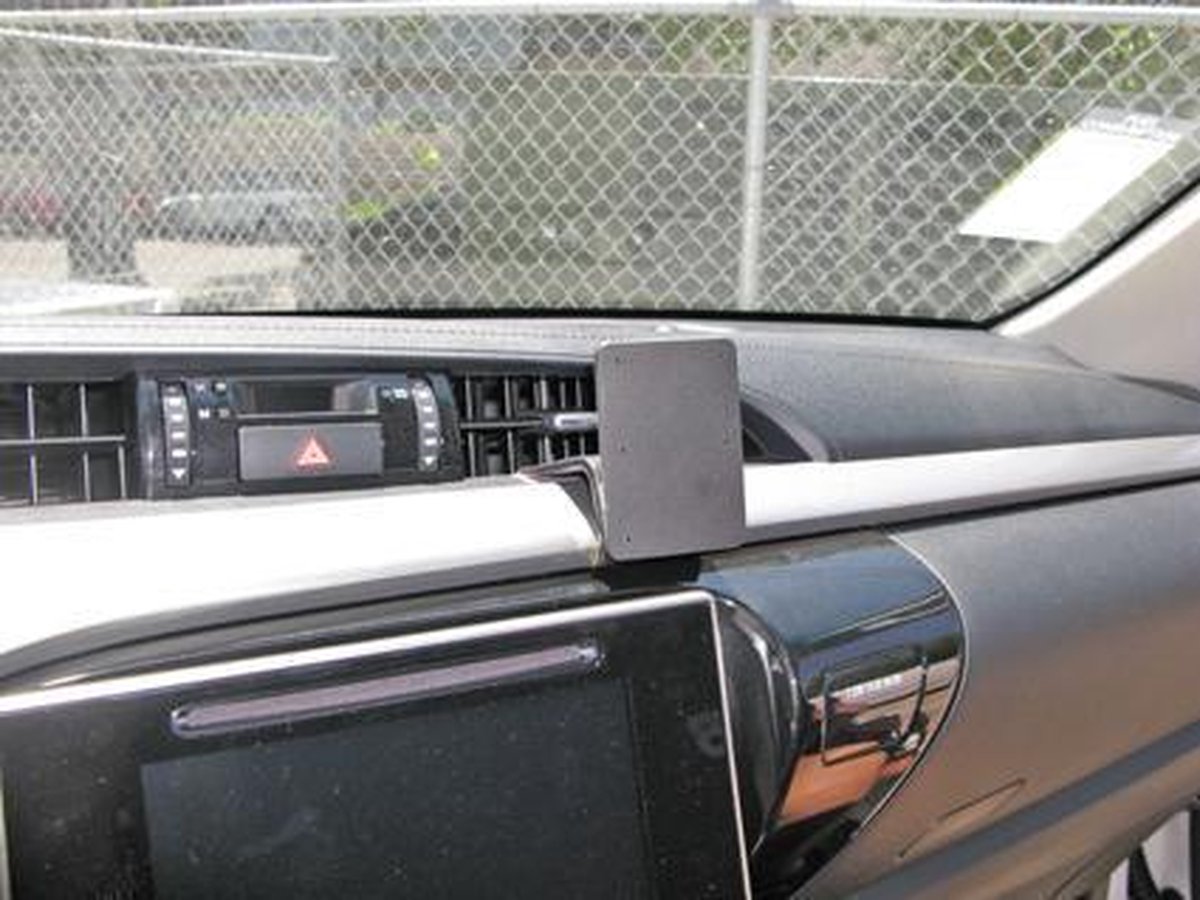 Brodit ProClip houder geschikt voor Toyota HiLux 2016 - Angled mount
