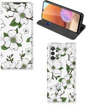 Hoesje Geschikt voor Samsung Galaxy A32 5G Enterprise Editie | Geschikt voor Samsung A32 4G Book Case Dogwood Flowers