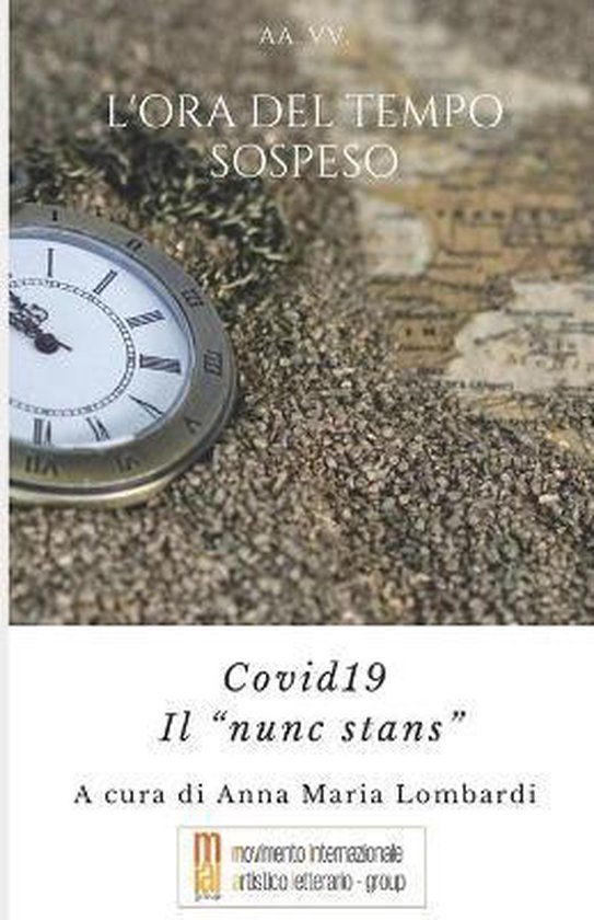 Boekomslag met een antieke zakhorloge op een kaart, getiteld 'L'Ora del Tempo Sospeso'.