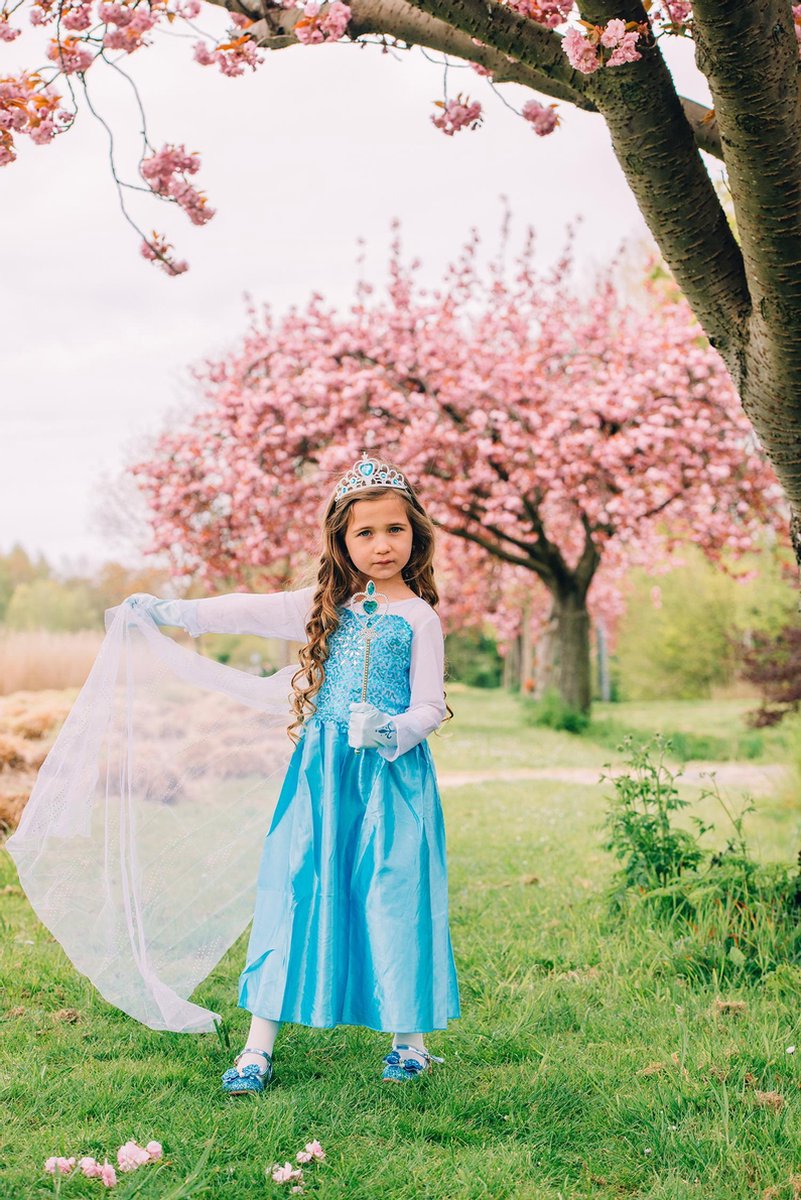 Het Betere Merk prinsessenjurk meisje Elsa -maat134/140 - Frozen verkleedkleding - prinsessen speelgoed - toverstaf, tiara, Elsa haarvlecht, prinsessen handschoenen — afbeelding 3