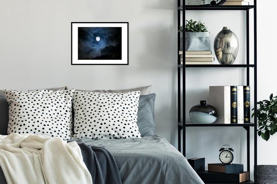 Cadre photo avec affiche - Une pleine lune plane sur Inverness écossais la nuit - 40x30 cm - Cadre pour affiche