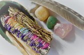 Een compleet XL Smudgepakket met Palo Santo, Spiritual Wellness, grote smudge bundels, Abaloon schelp, affirmaties, edelstenen én kristallen.