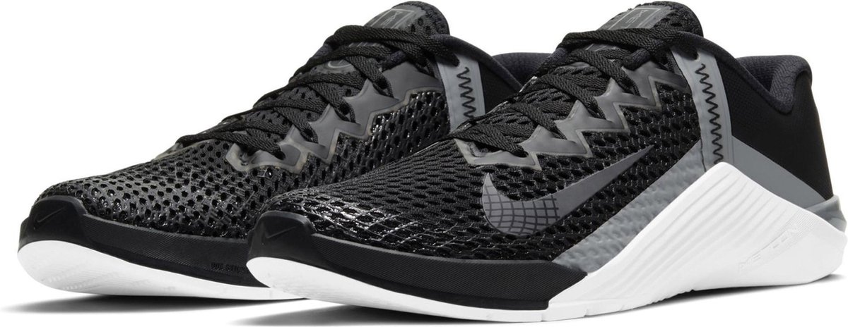 Nike Nike Metcon 6 Sportschoenen - Maat 44 - Mannen - zwart - grijs - wit |  bol.com