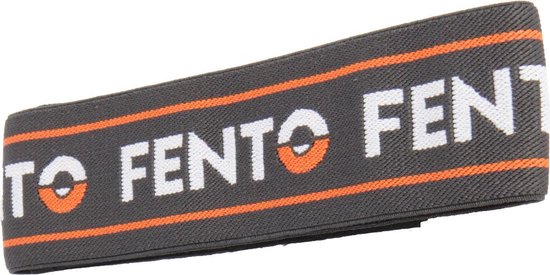 FENTO elastiek op een donkergrijze ondergrond met oranje strepen en witte FENTO-letters.