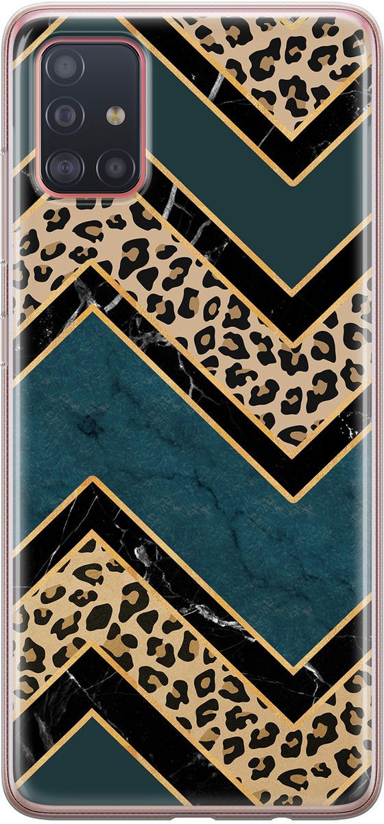 Leuke Telefoonhoesjes - Hoesje geschikt voor Samsung Galaxy A51 - Luipaard zigzag - Soft case - TPU - Luipaardprint - Multi