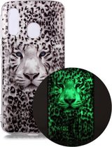 Voor Samsung Galaxy A40 Lichtgevende TPU zachte beschermhoes (Leopard Tiger)