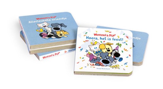 Boekjes met Woezel & Pip, met een blauwe omslag met een kat en honden.