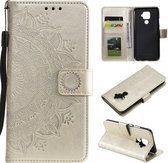 Voor Huawei Mate 30 Lite Totem Bloem Reliëf Horizontale Flip TPU + PU Leather Case met Houder & Kaartsleuven & Portemonnee (Goud)