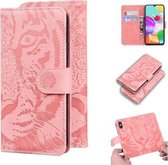 Voor Samsung Galaxy A41 Tiger Embossing Pattern Horizontale Flip lederen tas met houder & kaartsleuven & portemonnee (roze)