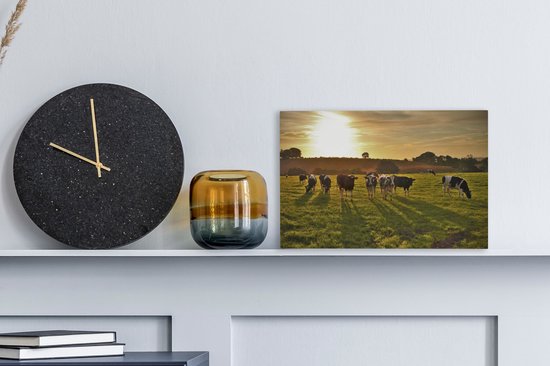Les vaches paissent au coucher du soleil 30x20 cm - petit - Tirage photo sur toile (Décoration murale salon / chambre) / Animaux de la ferme Peintures sur toile