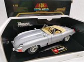 Jaguar E Cabriolet (Zilver) (30 cm) 1/18 Bburago - Modelauto - Schaalmodel - Model auto - Miniatuurautos - Miniatuur auto