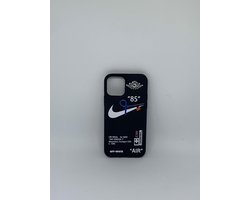 Nike iphone case for Iphone 11 Pro Max | bol.com