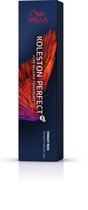 Vopsea Permanenta Wella Professionals Koleston Perfect 44/66, Castaniu Mediu Violet Intens, 60ml