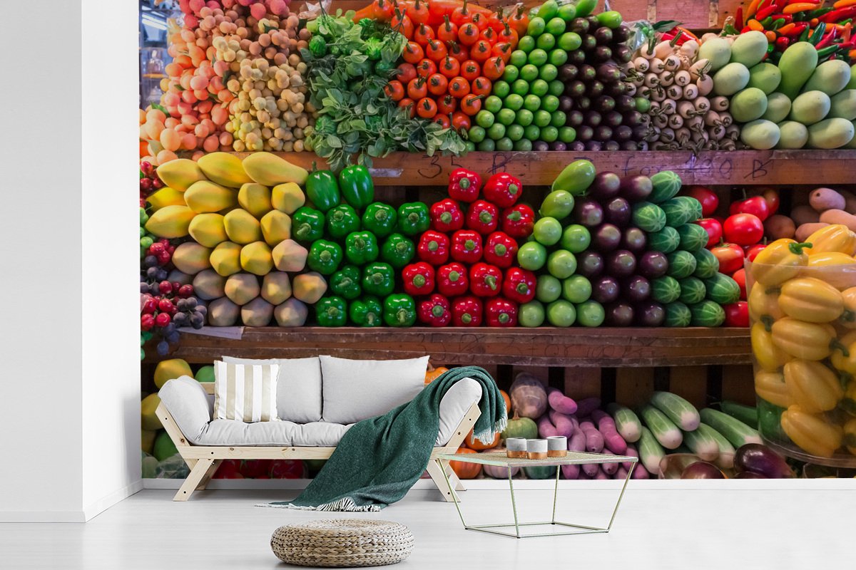 Behang - Fotobehang Groente - Fruit - Kraam - Thailand - Breedte 360 cm x hoogte 240 cm