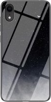 Sterrenhemel geschilderd gehard glas TPU schokbestendig beschermhoes voor iPhone XR (Starry Sky Crescent)