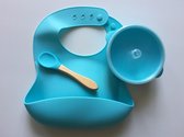 Het blije snoetje - Siliconen slab met opvangbakje - Siliconen kom met deksel + lepel - Kraamcadeau - Blauw