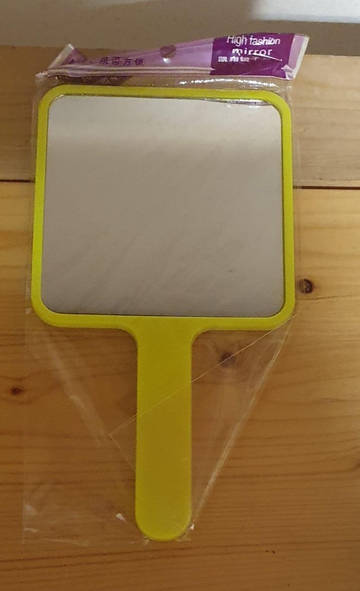 Goedkoopste Spiegel - BodyBeautyCosmetics -fashion - lichtgroen