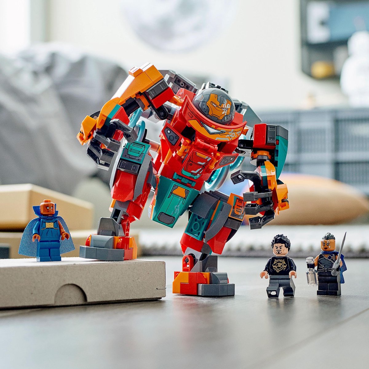 LEGO Super Heroes Tony Stark's Sakaarian Iron Man 76194 — afbeelding 18