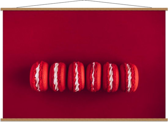 Schoolplaat – Rode Macarons op Rode Achtergrond - 150x100cm Foto op Textielposter (Wanddecoratie op Schoolplaat)