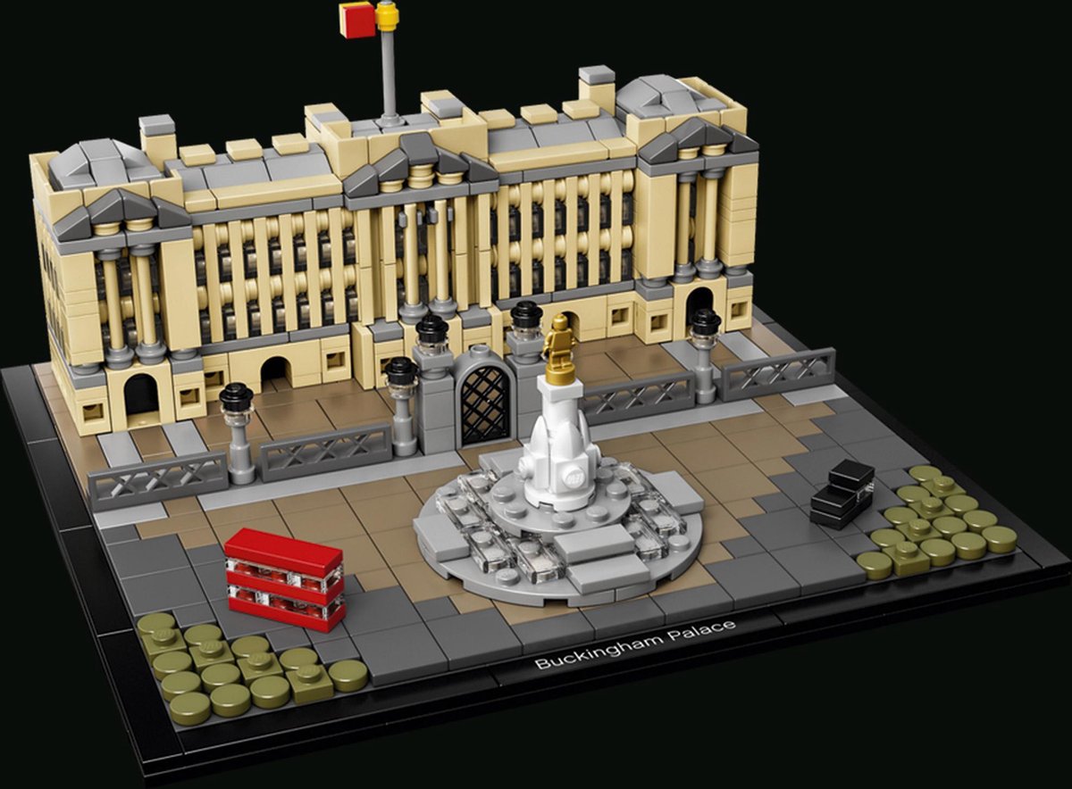 Buckingham palace best sale lego set