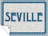 Tuinschilderij Illustratie van de stadsnaam van het Spaanse Sevilla in blauwe mozaïekstijl - 80x60 cm - Tuinposter - Tuindoek - Buitenposter