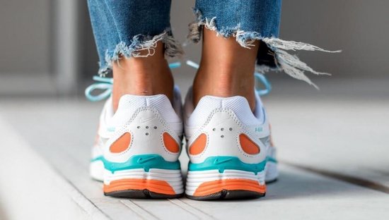 W Sneakers Nike P-6000 - Maat 37.5 | bol.com