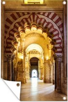 Muurdecoratie Mezquita met de beroemde boog in Spanje - 120x180 cm - Tuinposter - Tuindoek - Buitenposter