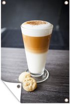 Tuinposter - Tuindoek - Tuinposters buiten - Glas latte macchiato en koekjes - 80x120 cm - Tuin