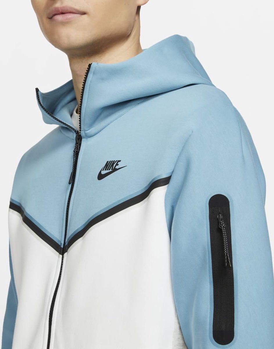 Droogte maandag ontspannen Nike Sportswear Tech Flock Hoodie Full Zip Vest Heren | bol.com