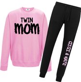 Joggingpak dames-Twin Mom met namen op de joggingbroek-tweeling-roze-zwart-Maat Xl
