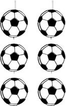 2x stuks voetbal thema hangdecoratie 20 cm - Versiering en thema feestartikelen