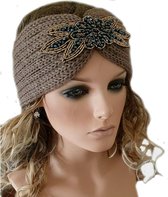 Trendy hoofdband haarband van acryl met broche kleur bruin taupe maat one size