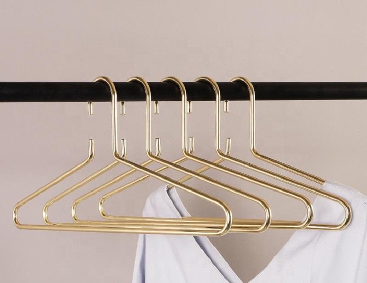 HUISSON Gouden Kledinghangers Kleerhangers Metalen Hangers Kleding Kapstok Goud 7 mm dik Strak Design Set van 5 luxe kledinghangers