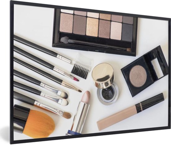 Maquillage cadre photo noir sans passe partout