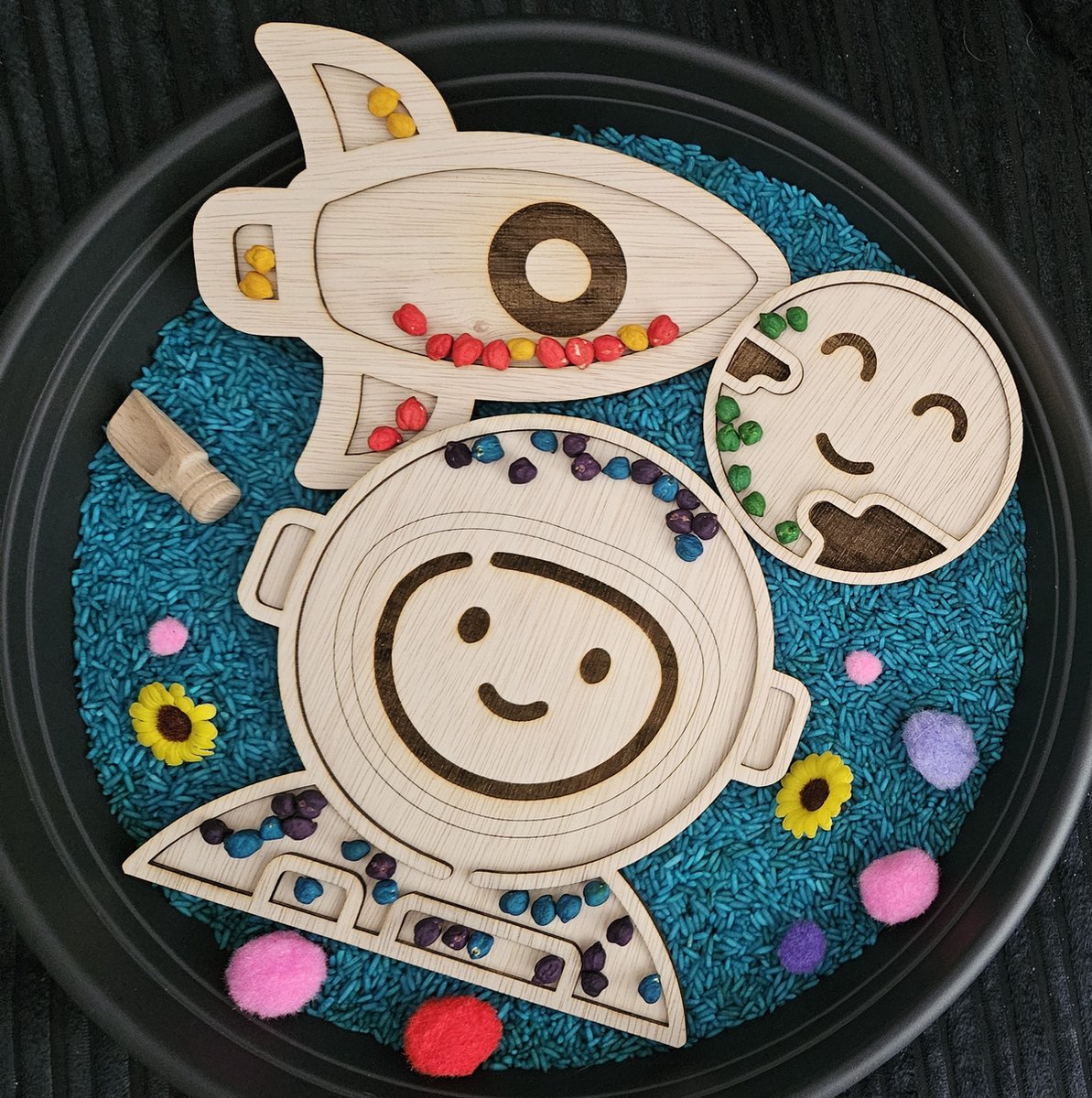 Vulvorm, vulvormen set astronaut, raket voor speelrijst - sensorische speelgoed set - Sensory, sensorisch motorische ontwikkeling