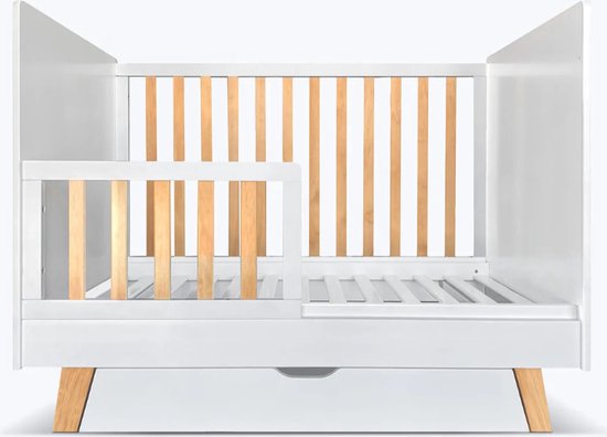 babybed / peuterbedje Naema 01, kleur: wit / eiken - Ligvlak: 60 x 120